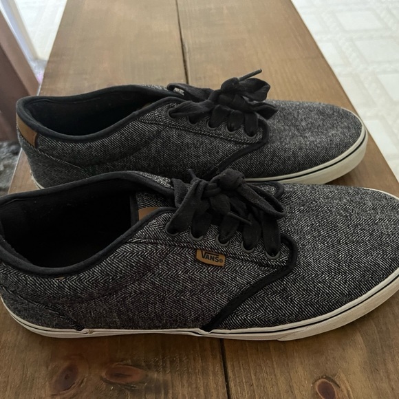 Men’s “Vans”Navy shoes - Picture 6 of 13